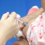 ¿Cómo saber si mi auto necesita gasolina premium o magna?