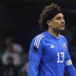 El Lago de los Cisnes 'hechiza' a laguneros