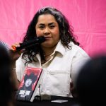 Familias honran a sus madres fallecidas en panteones de Monclova con recuerdos y nostalgia